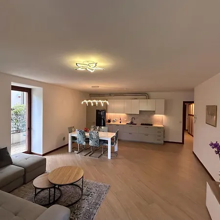 Rosa Dei Venti - House Apartment Valmadrera